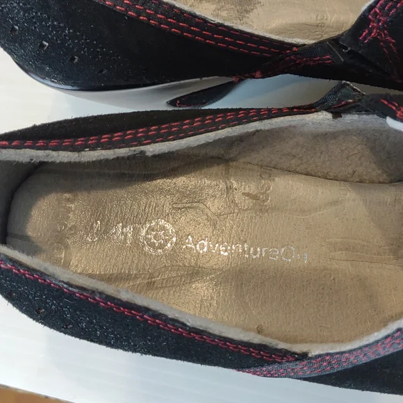 J-41 Black and Red Mules - Picture 7 of 16